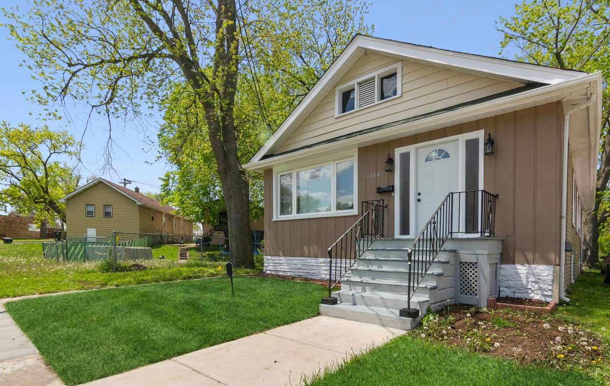 Bungalow, after