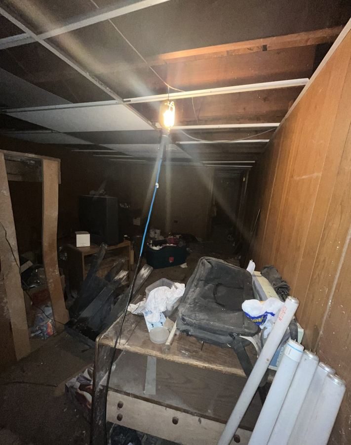 basement, Yale